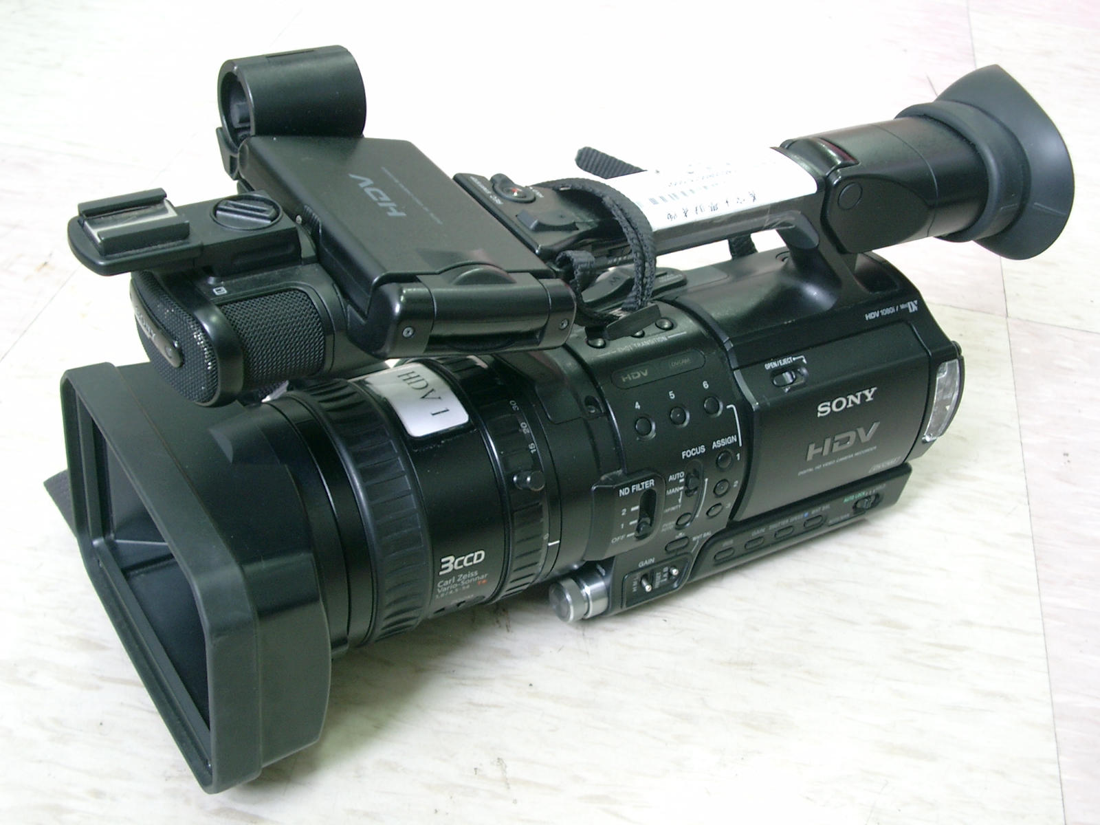 Sony HVRZ1N repair, firmware upgrade, SDI port, no power, no audio, liquid salt sand damage, front glass replacement, firewire, rejecting media, physical damage, broken lens, Technical-Service Bulletins - tek media group